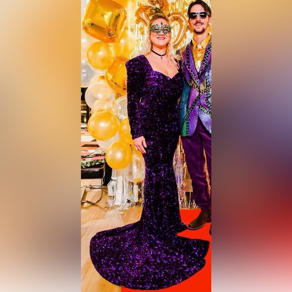 Long Purple Sequin Gown with train - Picture 6 of 7